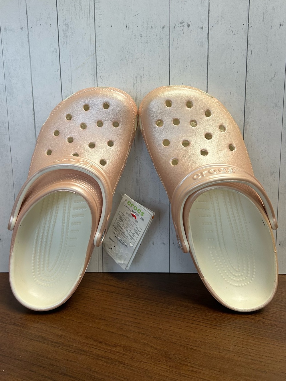 Pink Metallic Sparkly CROCS Classic Clog 205831-7D9 - NWT - US w10/m8